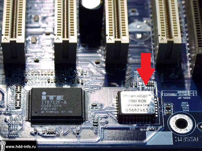 Перепрошивка BIOS на материнской плате Перепрошивка BIOS на материнской плате